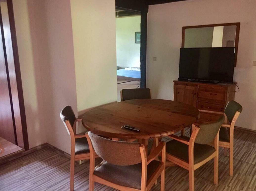 Bs West Apartment Alvesse Ngoại thất bức ảnh